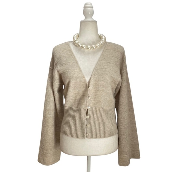 Club Monaco Cashmere Cardigan Sweater NWT Ribbed Bell Sleeves in Creamy Beige - Picture 1 of 11